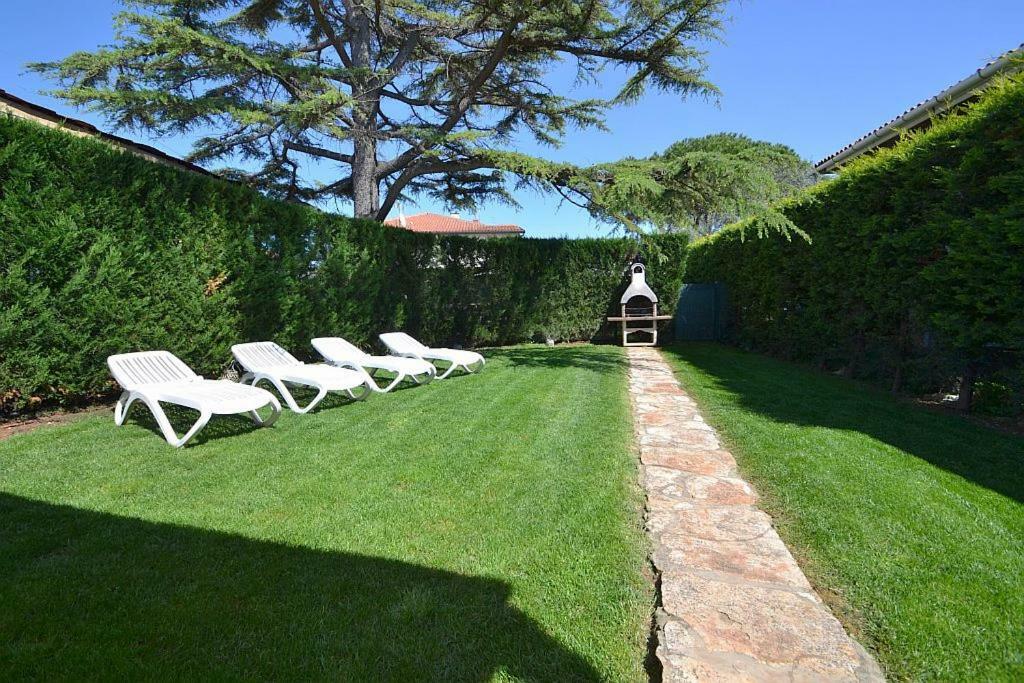 Villa Giardin Новиград Екстериор снимка